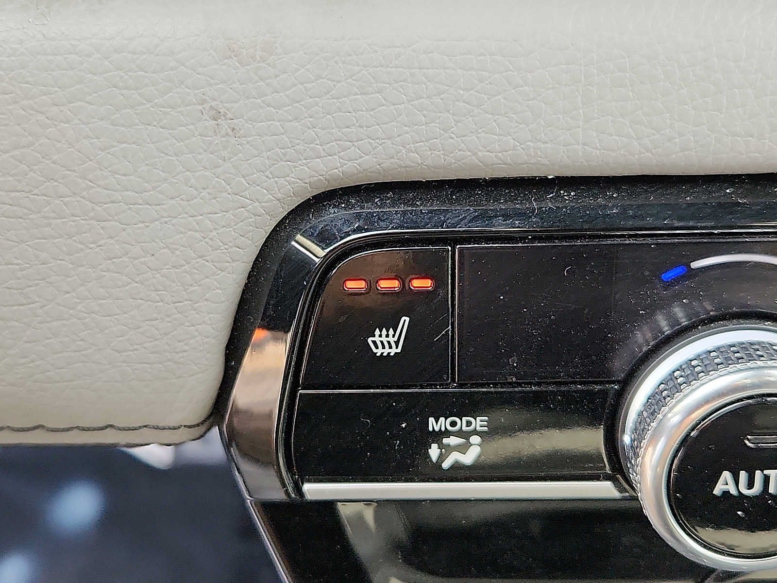 Certified 2023 Honda Pilot Touring image 24