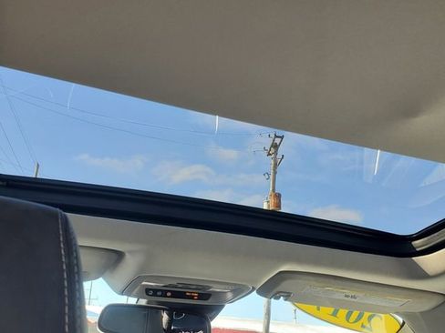 Used 2017 Buick LaCrosse Premium w/ Driver Confidence Package #2 image 29