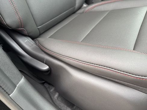 New 2026 Chevrolet Trax RS w/ Sunroof Package image 27