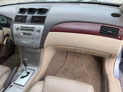 Used 2005 Toyota Solara SE image 20