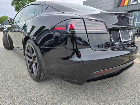 Used 2023 Tesla Model S Standard Range AWD/4WD image 3