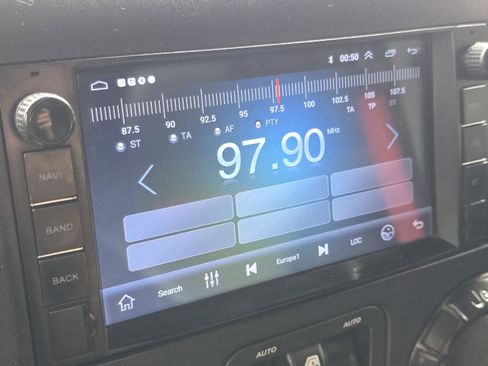 Used 2018 Jeep Wrangler Unlimited Rubicon AWD/4WD image 18