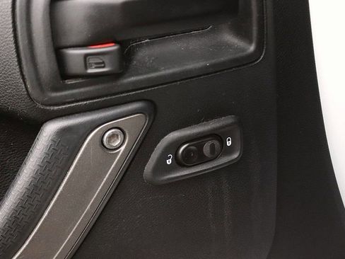 Used 2017 Jeep Wrangler Unlimited Sport w/ Quick Order Package 24S image 10