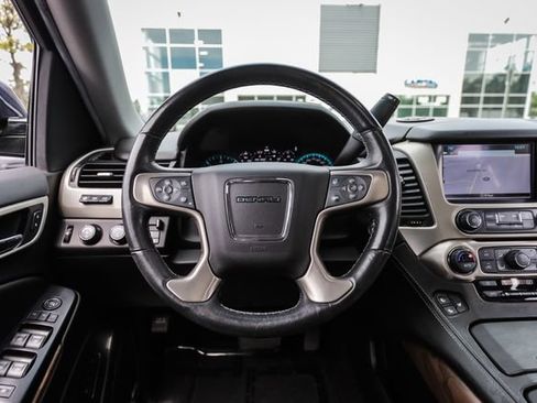 Used 2018 GMC Yukon XL Denali w/ Open Road Package AWD/4WD image 30