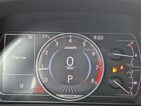 Used 2019 Lexus UX 200 w/ Accessory Package FWD image 27