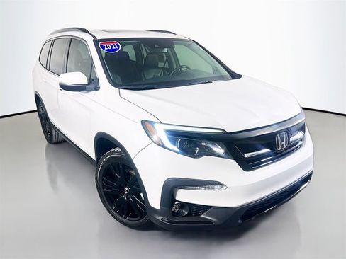 Used 2021 Honda Pilot Special Edition image 2