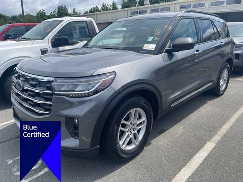 Certified 2025 Ford Explorer Active w/ Active Comfort Package RWD image 1
