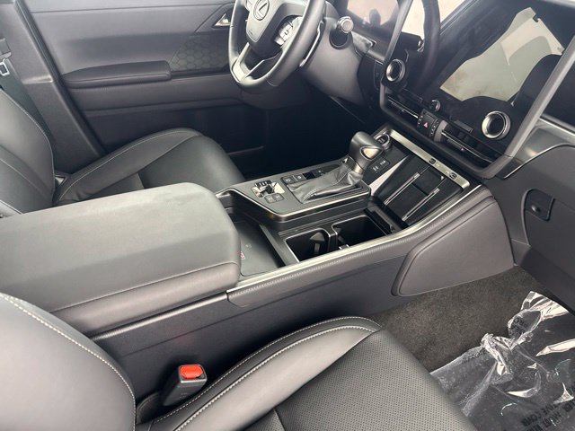 Used 2024 Lexus GX 550 AWD/4WD image 25