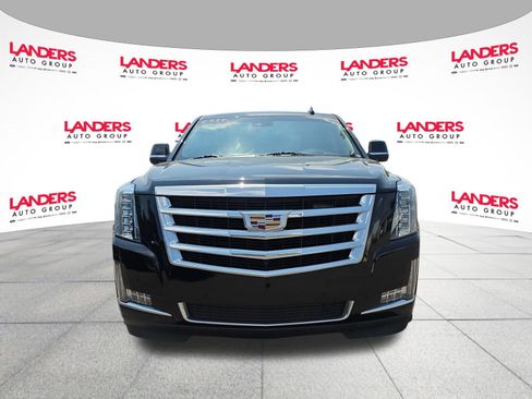 Used 2020 Cadillac Escalade Luxury AWD/4WD image 8