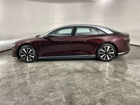Used 2024 Lucid Air Touring image 5