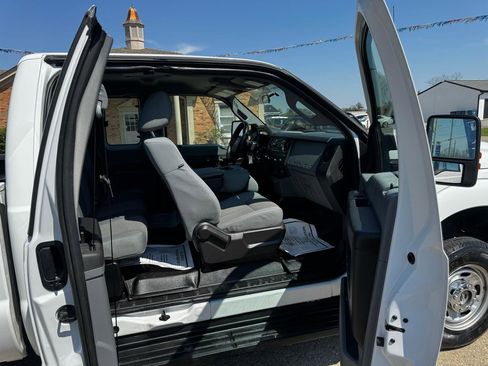 Used 2013 Ford F250 XL w/ PWR Equipment Group image 18