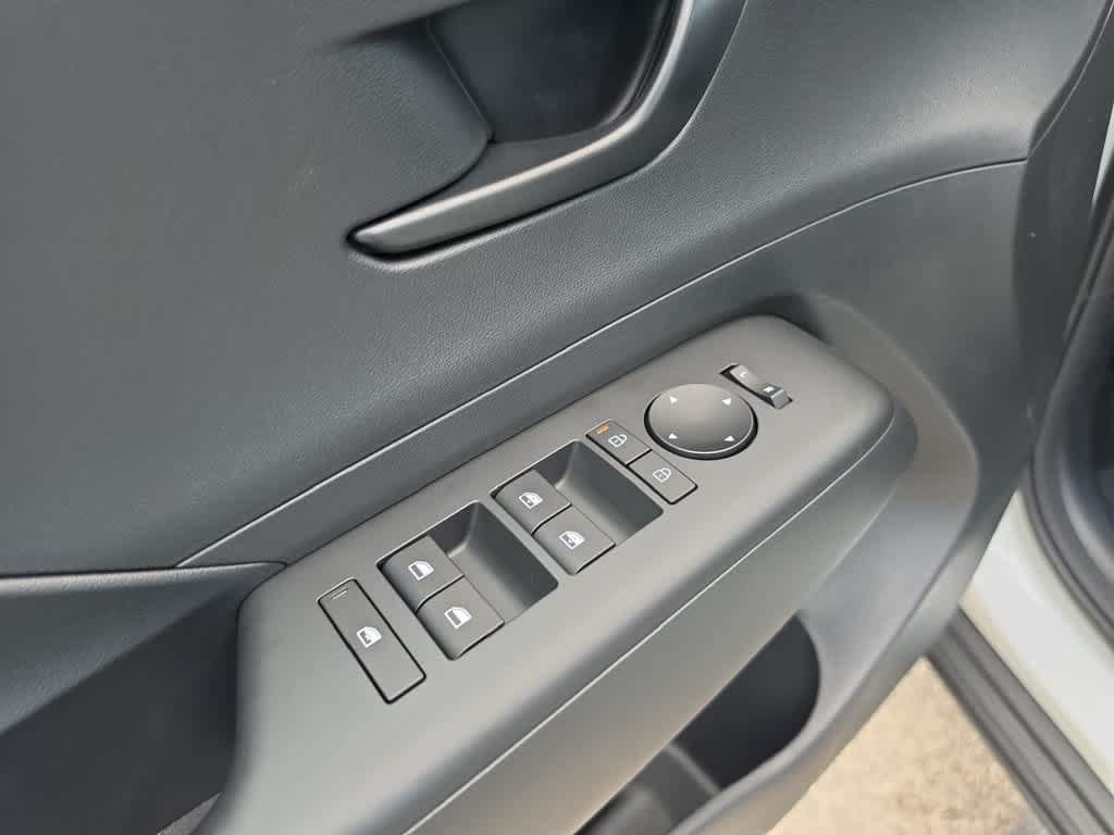 New 2027 Hyundai Kona SEL Sport FWD image 17