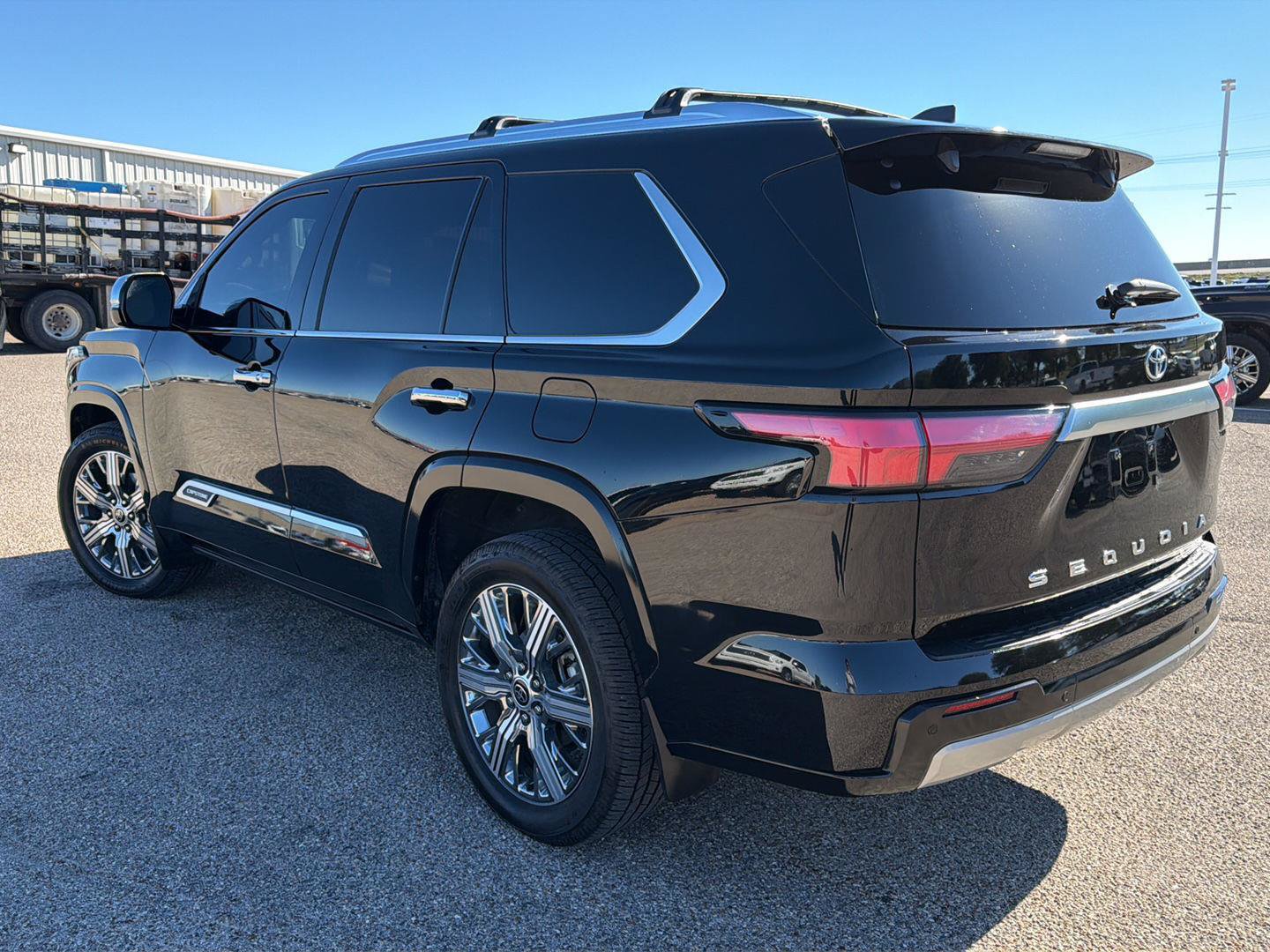 Certified 2024 Toyota Sequoia Capstone AWD/4WD image 5