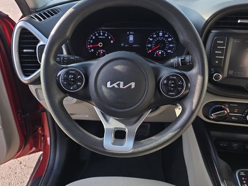 Used 2022 Kia Soul LX w/ Technology Package image 22