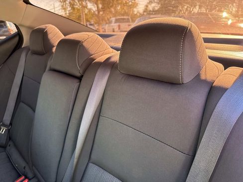 Used 2019 Nissan Altima 2.5 SV image 15