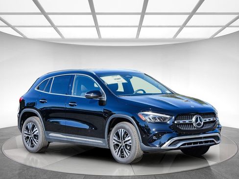 New 2026 Mercedes-Benz GLA 250 4MATIC image 5