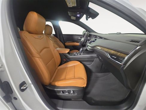 Used 2019 Cadillac XT4 Sport image 15