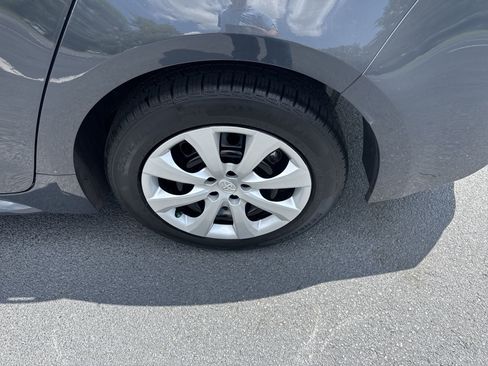 Used 2024 Toyota Corolla LE image 12