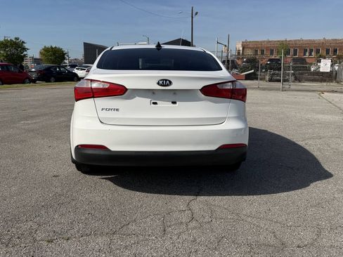 Used 2016 Kia Forte LX FWD image 21
