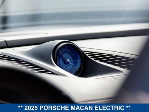 Used 2025 Porsche Macan Turbo Electric AWD/4WD image 49