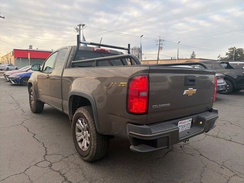 Used 2015 Chevrolet Colorado LT image 7