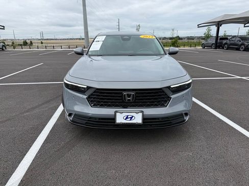 Used 2024 Honda Accord EX-L image 2