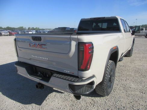 New 2026 GMC Sierra 3500 AT4 w/ AT4 Premium Plus Package AWD/4WD image 5