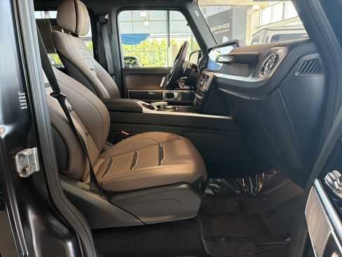 Certified 2022 Mercedes-Benz G 63 AMG 4MATIC image 35