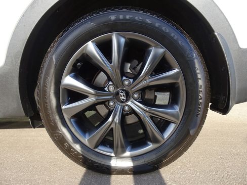 Used 2017 Hyundai Santa Fe Sport w/ 2.0T Ultimate Tech Package 05 image 28