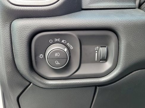New 2026 RAM 2500 Tradesman w/ Bed Convenience Group AWD/4WD image 13