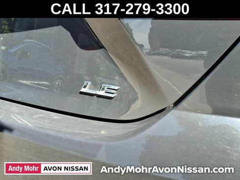 Used 2025 Toyota Camry LE FWD image 10