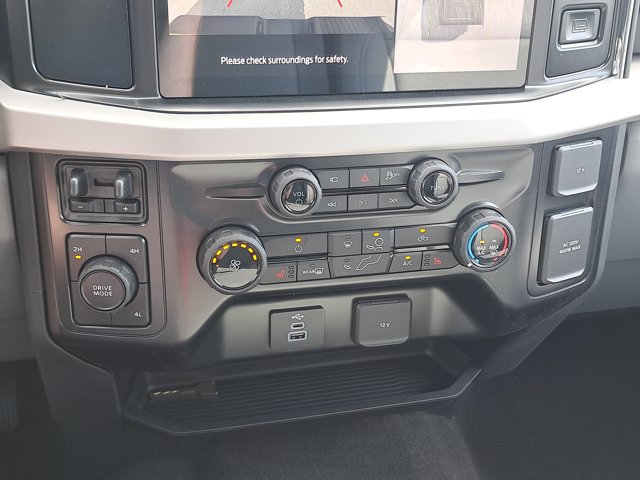 New 2026 Ford F350 XLT w/ XLT Premium Package AWD/4WD image 31