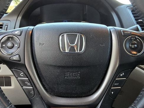 Used 2017 Honda Ridgeline RTL-T image 15