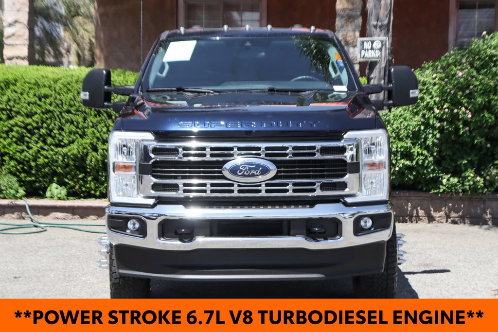 Used 2025 Ford F350 XLT AWD/4WD image 3