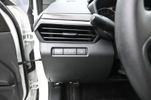 Used 2025 Nissan Altima 2.5 SV FWD image 13