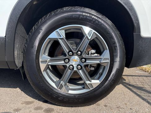 Used 2025 Chevrolet Blazer LT FWD image 26