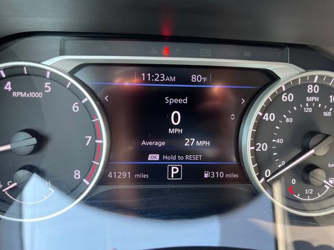 Used 2025 Nissan Sentra SV FWD image 16