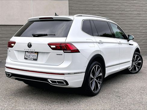Certified 2023 Volkswagen Tiguan SEL R-Line AWD/4WD image 13