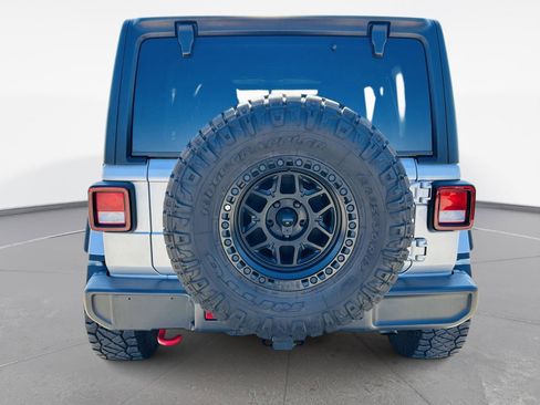 Used 2023 Jeep Wrangler Unlimited Rubicon w/ Cold Weather Group image 33