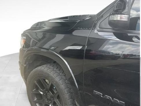 Used 2022 RAM 1500 Laramie AWD/4WD image 15