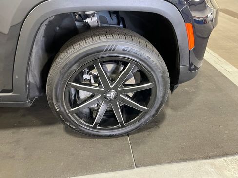 Used 2023 Jeep Grand Cherokee 4xe w/ Luxury Tech Group II image 25