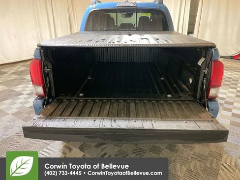 Used 2019 Toyota Tacoma TRD Off-Road image 17