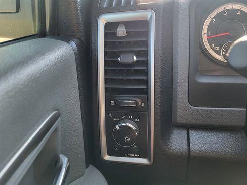 Used 2015 RAM 1500 Big Horn image 21