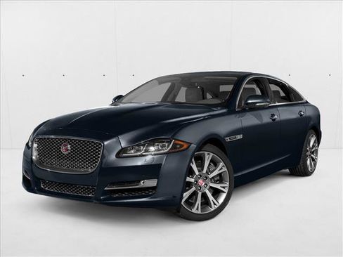 Used 2016 Jaguar XJ L Portfolio AWD/4WD image 1