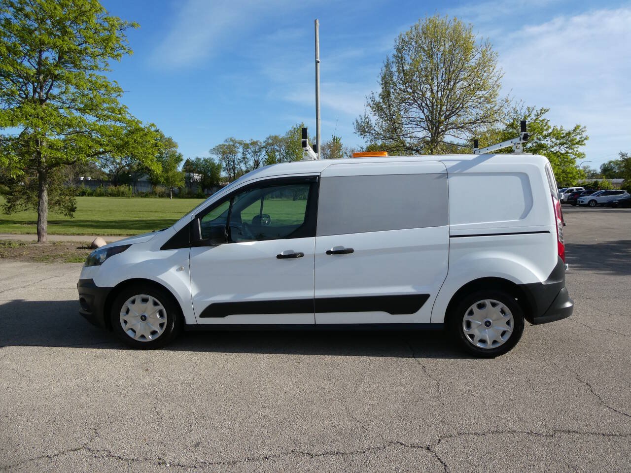 Used 2016 Ford Transit Connect XL FWD image 8