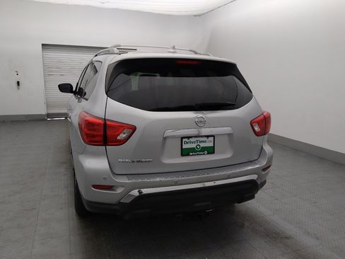 Used 2020 Nissan Pathfinder S image 5