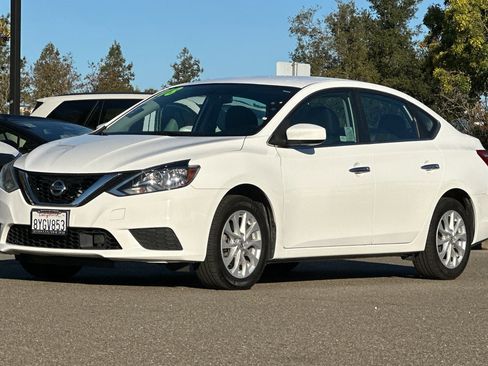 Used 2018 Nissan Sentra SV image 8