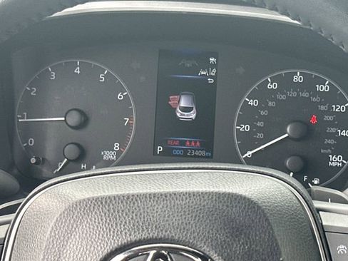 Certified 2025 Toyota Corolla SE FWD image 15