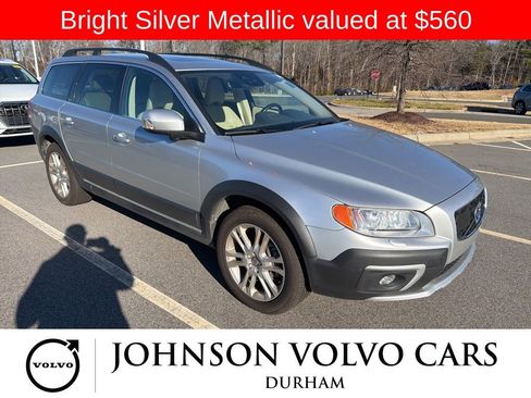 Used 2016 Volvo XC70 T5 Platinum w/ Protection Package image 1