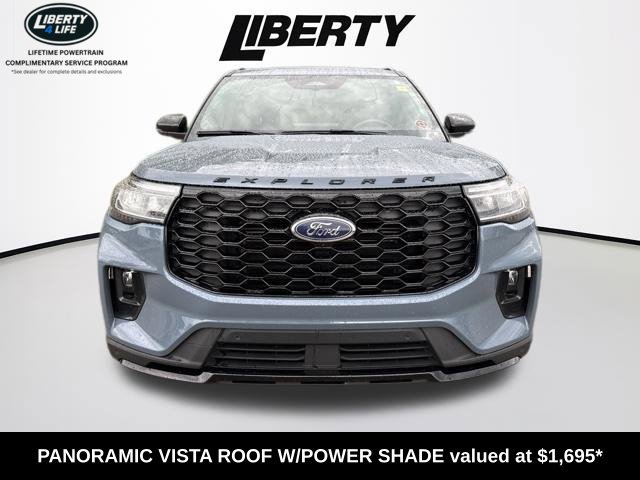 Used 2025 Ford Explorer ST-Line w/ Premium Package AWD/4WD image 2